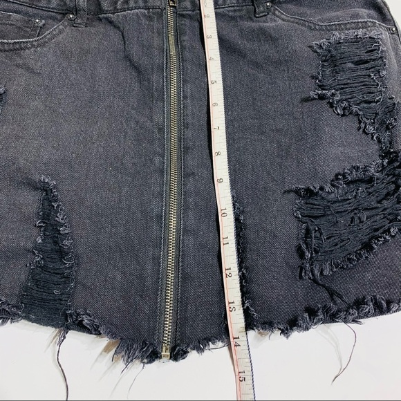 Forever 21 distressed zip-up jean skirt - Picture 6 of 6